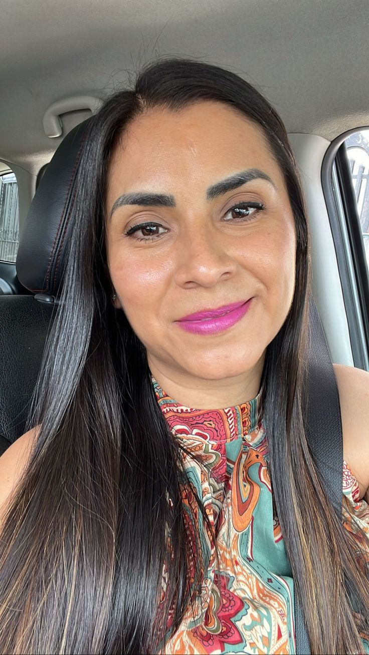 <em>laura nuñez</em>